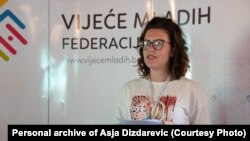 Asja Dizdarević: Sada je veliki zadatak na mladim političarima da osmisle planove i aktivnosti koji će zaista doprinijeti što manjem odlivu mladih ljudi iz BiH