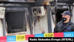 Еден ден после пожарот во модуларната ковид болница во Тетово каде загинаа 14 лица, 9 септември 2021. 