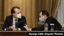 Lupta pentru conducerea PNL se va tranșa la congresul din septembrie. Până atunci vor continua atacurile dintre taberele Cîțu și Orban.