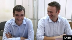 Братья Навальные