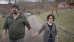 O familie de romi, agresată într-un sat din Ungaria, care s-a autoproclamat „sat fără romi”