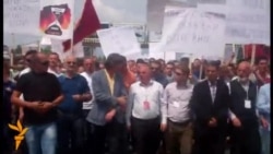 Организатор и редари за мирни протести против „Монструм“