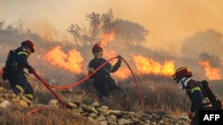 Gašenje požara na grčkom otoku Kritu, 3. jula 2025.