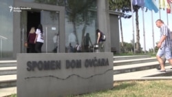 Mladi iz Srbije na mestu zločina u Vukovaru