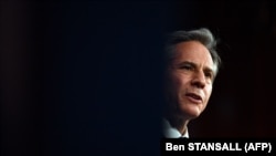 Sekretari amerikan i Shtetit, Antony Blinken, aunoloi vizitën në Kinë, pasi një balonë spiunimi e Kinës fluturoi në qiejt e SHBA-së.