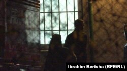 Gratë dhe fëmijët e kthyer nga Siria në prill të vitit 2019, fillimisht u vendosën në Qendrën për të Huajt në Vranidoll. 