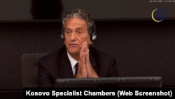 James Rubin gjatë dëshmisë.