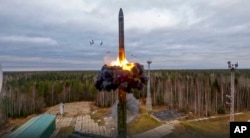 Rachetă rusească intercontinentală testată pe 26 octombrie 2022.