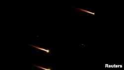 Rachetele iraniene zboară pe cerul Tel Avivului