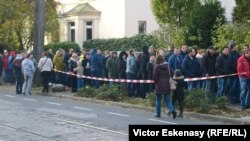 Молдавская диаспора голосует на выборах президента Молдовы во Франкфурте, 2016 год