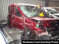 Mașina familiei Dirvăreanu după accidentul de pe A45, între Hammersbach și Altenstadt.