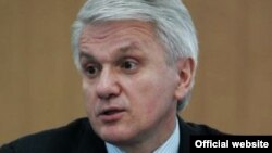 Володимир Литвин