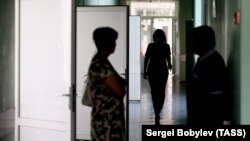 Разрешению на госпитализацию в Тбилиси предшествует целая процедура