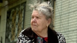 Născută în timpul celui de-al Doilea Război Mondial, o ucraineancă nu va permite ca un alt război să o îndepărteze de casa ei