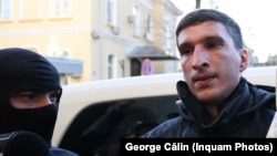  Bogdan Peșchir, zis Bogpr, bărbatul despre care anchetatorii spun că ar fi finanțat campania electorală a candidatului prorus Călin Georgescu. 