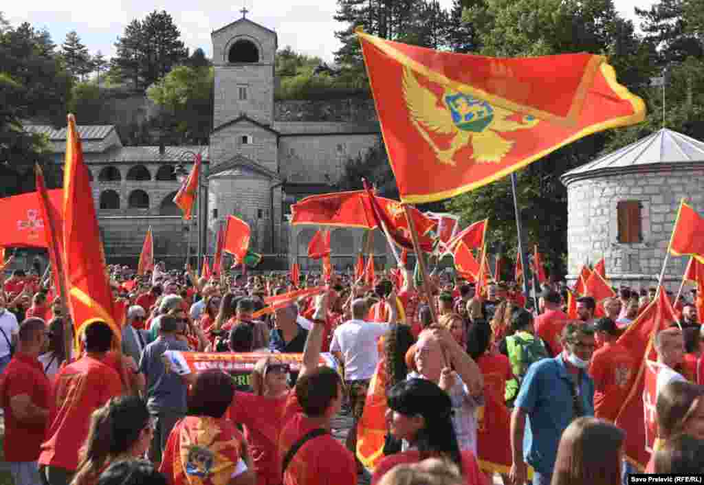 Patriotski skup ispred Cetinjskog manastira, 3. septembar 2020. &nbsp;