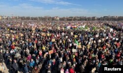 Protest la Munchen, în Germania, pe 8 februarie, împotriva extremismului de dreapta.