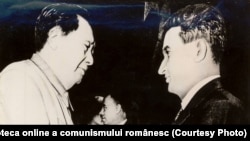 Întrevederea dintre Nicolae Ceauşescu şi Mao Zedong la Palatul Adunării Reprezentanţilor Populari din China. (3 iunie 1971) Sursa: Fototeca online a comunismului românesc; cota: 3/1971