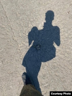 Тень дезертира поверх фугасной мины