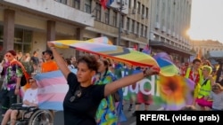 Detalj sa Parade ponosa u Beogradu, 7. septembar 2024. U Srbiji iz godine u godinu raste broj incidenata prema LGBT+ osobama. 