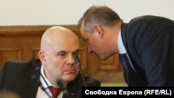 Зам.-главният прокурор Иван Гешев и председателят на ДАНС Димитър Георгиев. 