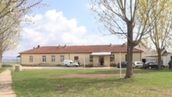 Dy emra dhe dy zile në një shkollë