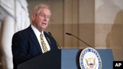 ჯო უილსონი, ჰელსინკის კომისიის რესპუბლიკერი თავმჯდომარე