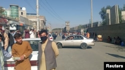 Талибаните не допускат хора на разстояние по-малко от 500 м. от летището