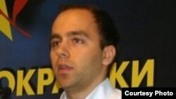 Претседател на Социјалдемократската младина на Македонија Дарко Давитковски 