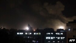 Atacurile israeliene au continuat asupra orașului Rafah, unde se află sute de mii de refugiați palestinieni.