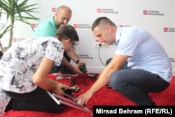 Učenik i mentori iz bh. robotičke reprezentacije