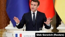 Президентът на Фрайнция Еманюел Макрон. 8 февруари 2022, Киев. 