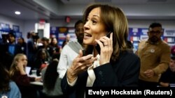 Kamala HArris, în ziua votului, la sediul Comitetului Național al Partidului Democrat din Washington.