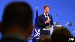 Генералниот секретар на НАТО, Марк Руте