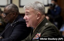 Gjenerali amerikan, Kenneth F. McKenzie.