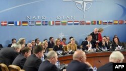 Destabilizirajuće ponašanje Rusije i rastući ekstremizam i radikalizacija, kao posljedica povratka stranih boraca iz Sirije i Iraka prijetnje po Zapadni Balkan: ministri vanskih poslova zemalja NATO-a, Brisel, decembar 2016.