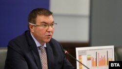 Az Egységes Információs Portál összesített adatait tekintik mérvadónak a Kosztadin Angelov bolgár egészségügyi miniszter által meghirdetett járványellenes intézkedések módosításához.