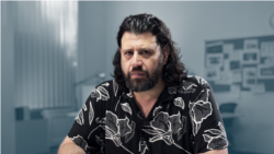 Puzsér Róbert: „Nem kell újabb Messiás – elég lenne egy működő köztársaság”